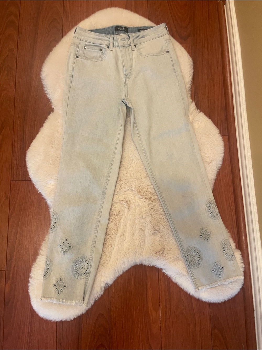 Earl Brand  Light Blue Skinny Ankle Jeans with Embroidered Cutouts